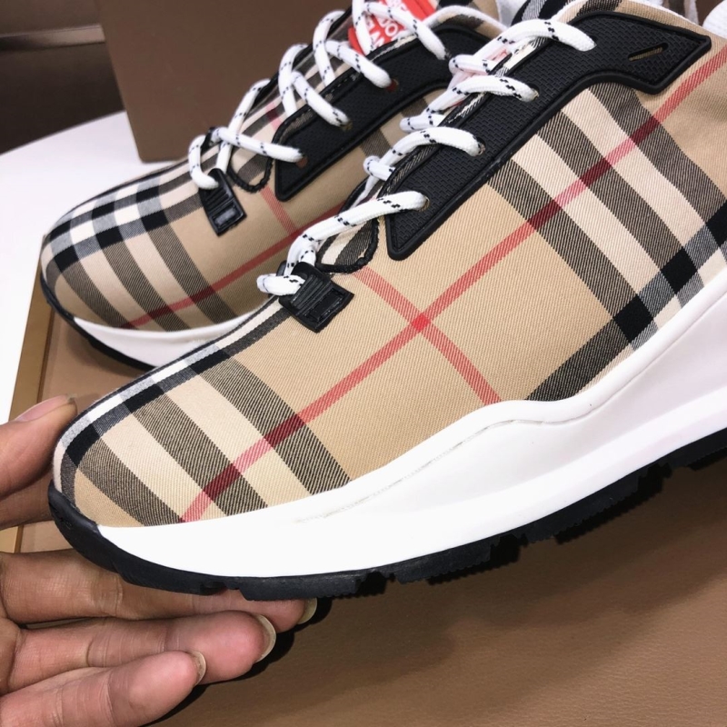 Burberry Sneakers